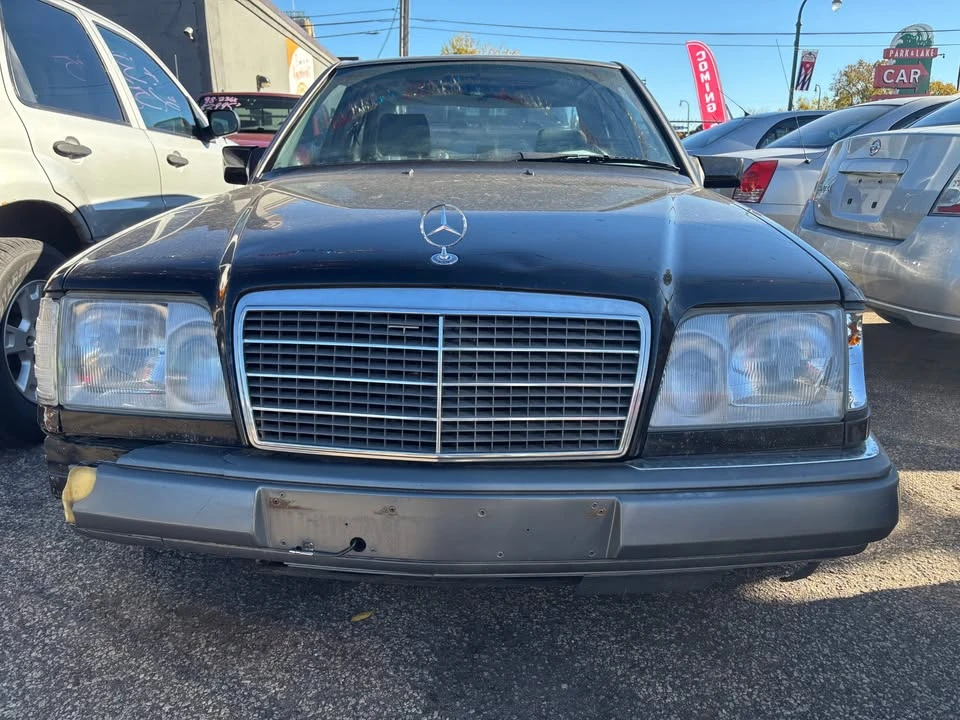1994 Mercedes-Benz W124 E-Class - Image 2 of 8