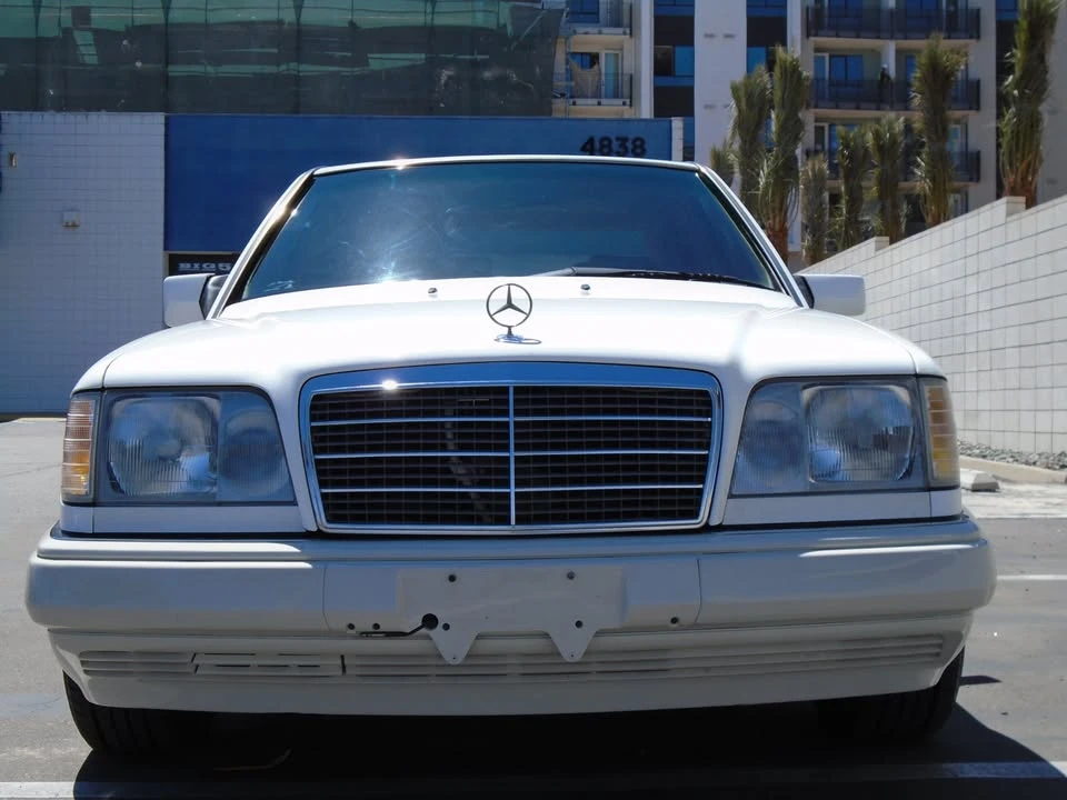 1994 Mercedes-Benz W124 E-Class - Image 7 of 20