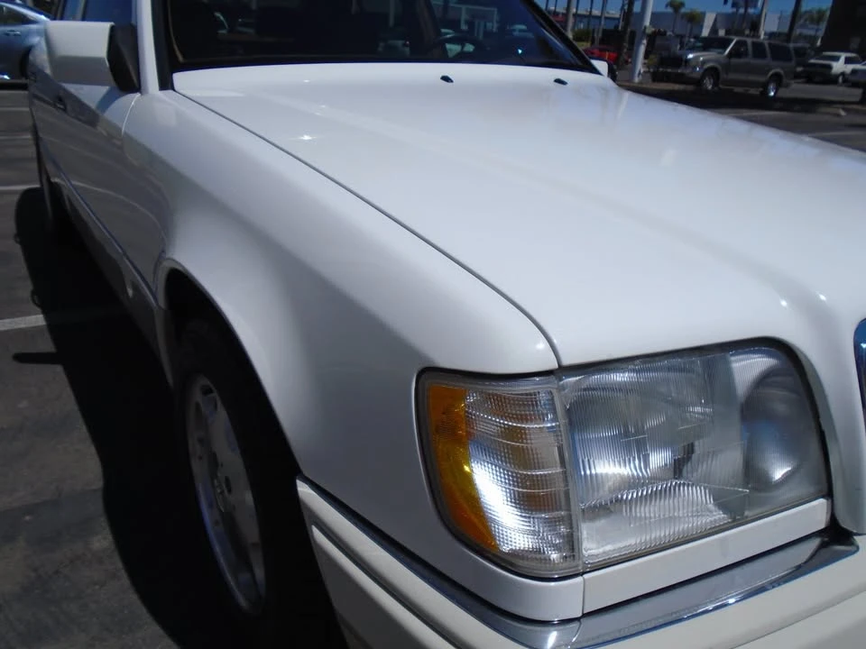 1994 Mercedes-Benz W124 E-Class - Image 11 of 20