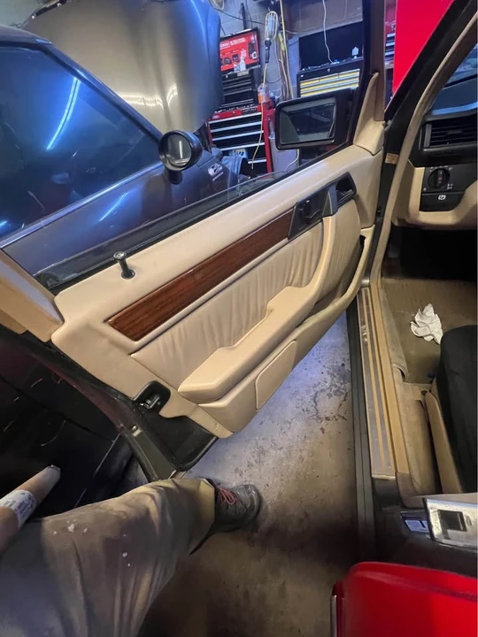 1994 Mercedes-Benz W124 E-Class - Image 4 of 14