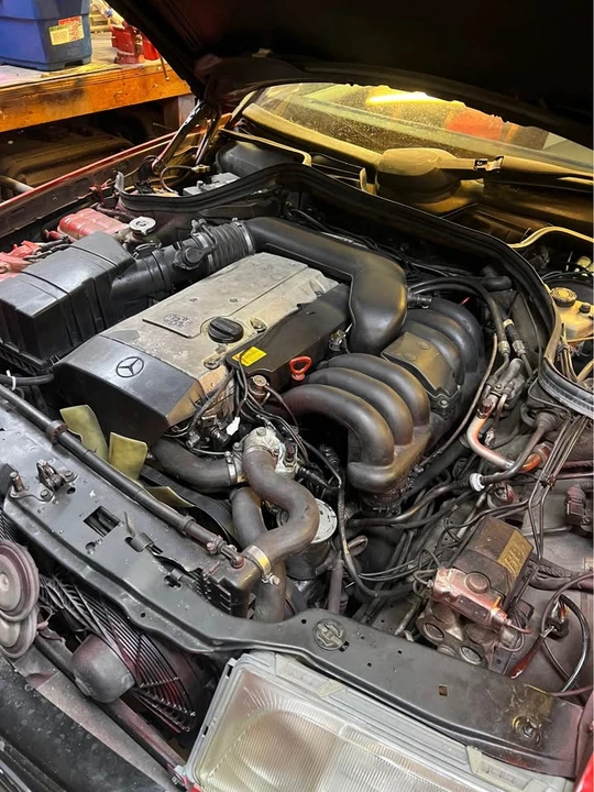 1994 Mercedes-Benz W124 E-Class - Image 13 of 14