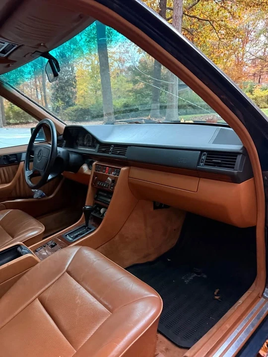 1994 Mercedes-Benz W124 E-Class - Image 8 of 12