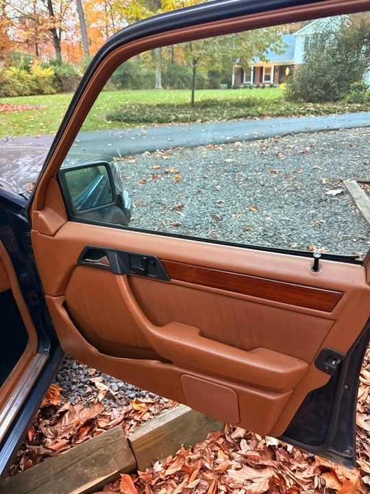 1994 Mercedes-Benz W124 E-Class - Image 10 of 12