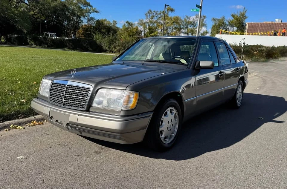 1994 Mercedes-Benz W124 E-Class - Image 3 of 19