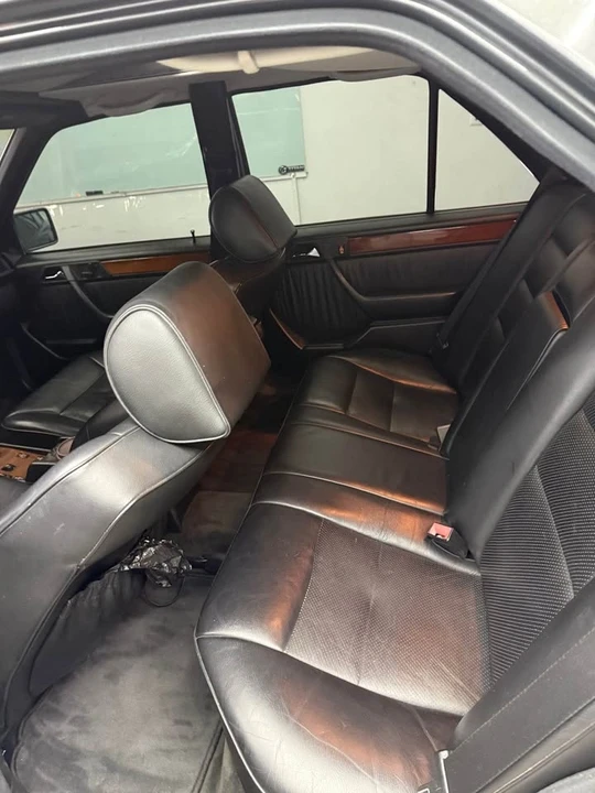 1994 Mercedes-Benz W124 E-Class - Image 8 of 15