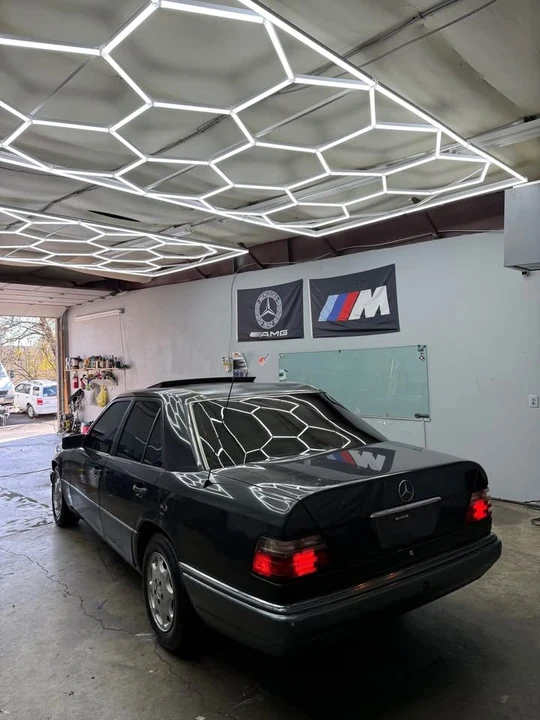 1994 Mercedes-Benz W124 E-Class - Image 3 of 15