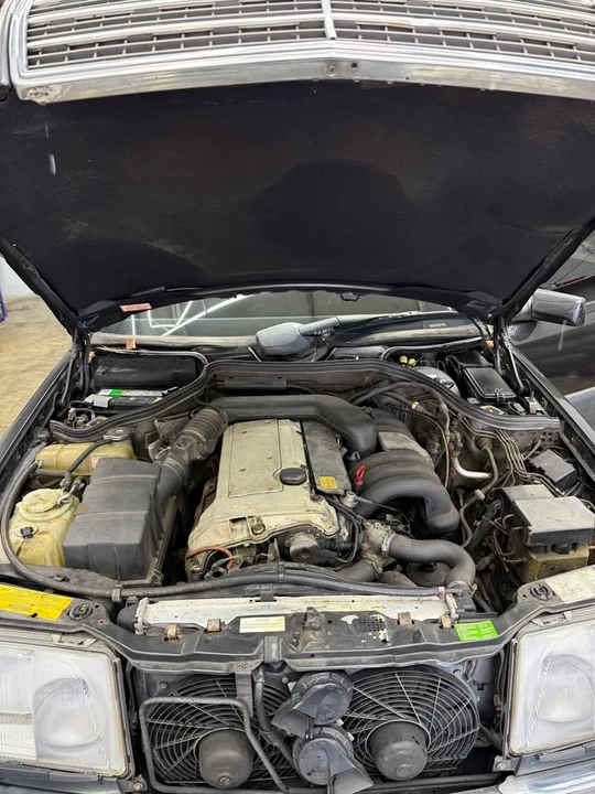 1994 Mercedes-Benz W124 E-Class - Image 14 of 15