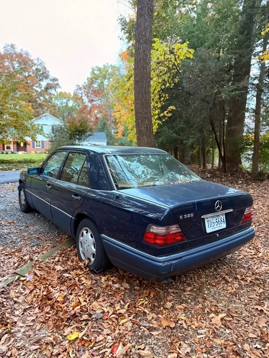 1994 Mercedes-Benz W124 E-Class - Image 2 of 12