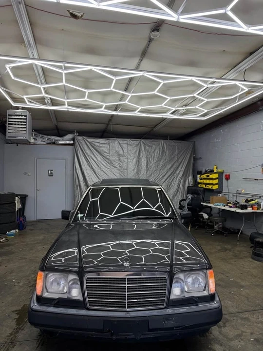 1994 Mercedes-Benz W124 E-Class - Image 5 of 15