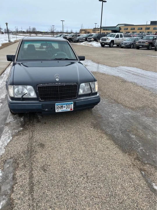 1994 Mercedes-Benz W124 E-Class - Image 3 of 6