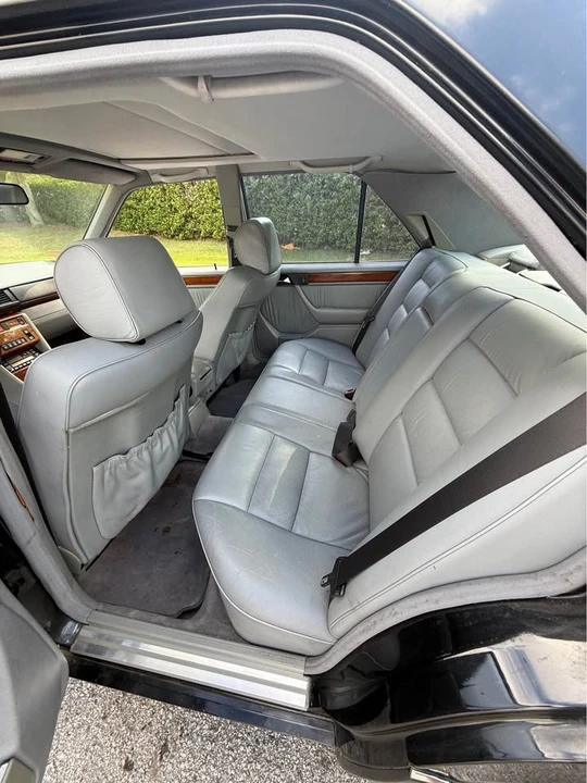 1994 Mercedes-Benz W124 E-Class - Image 12 of 16