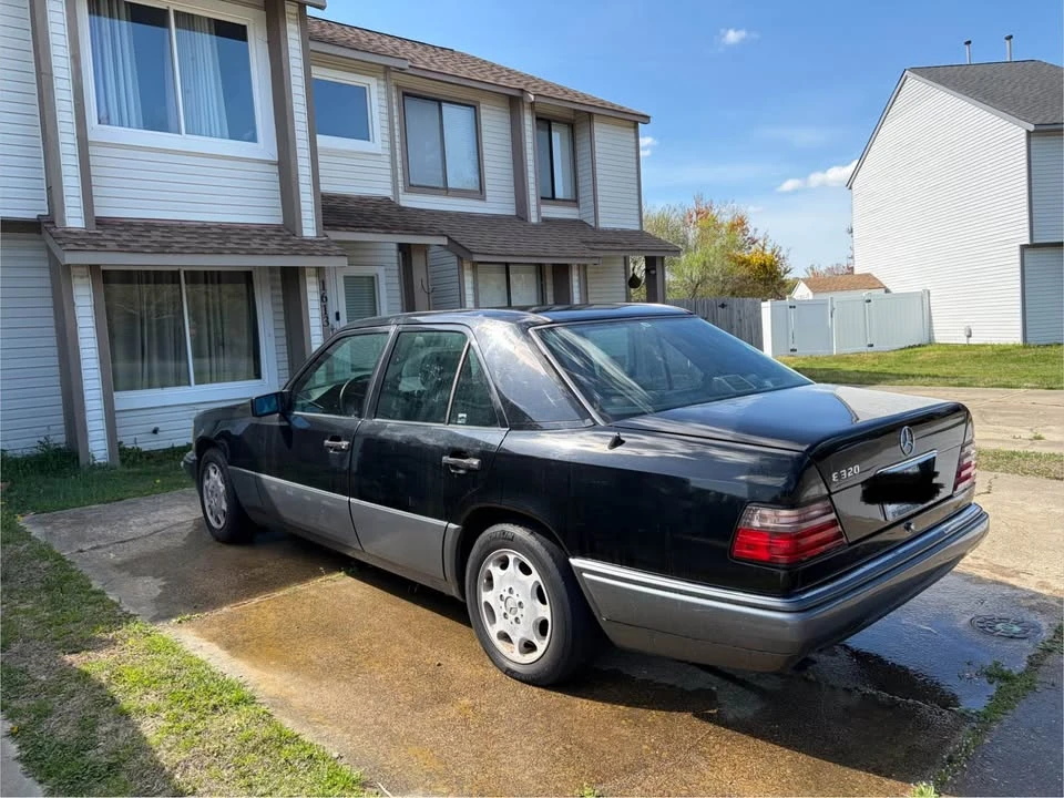 1994 Mercedes-Benz W124 E-Class - Image 4 of 10