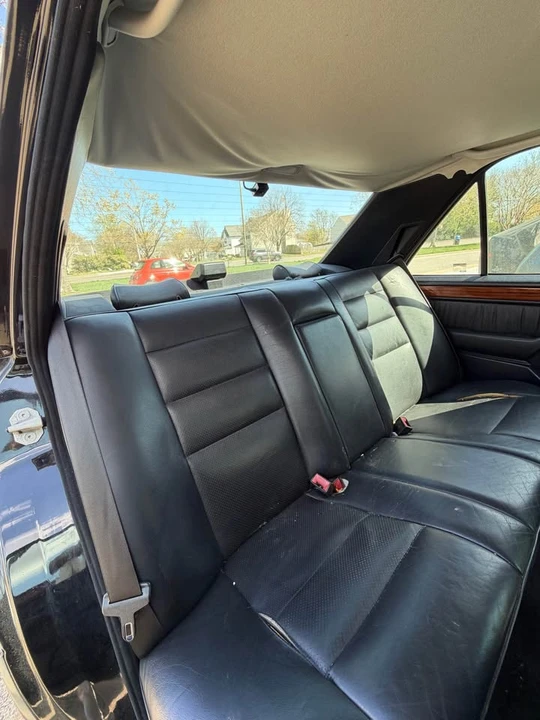1994 Mercedes-Benz W124 E-Class - Image 7 of 10