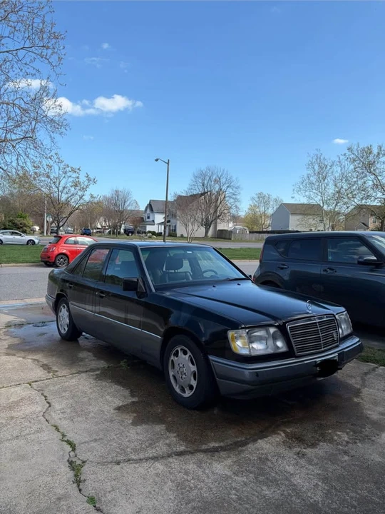 1994 Mercedes-Benz W124 E-Class - Image 6 of 10