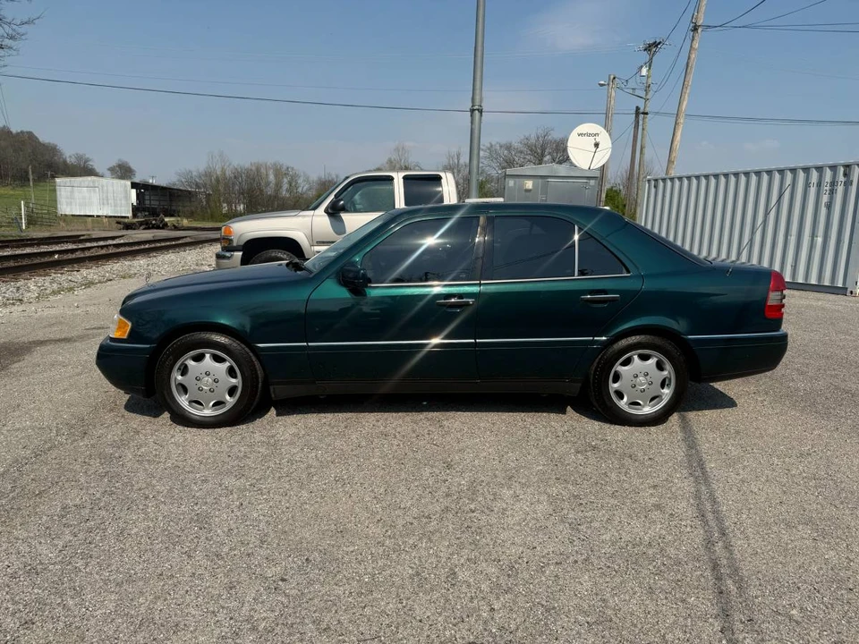 1994 Mercedes-Benz W202 C-Class - Image 2 of 9