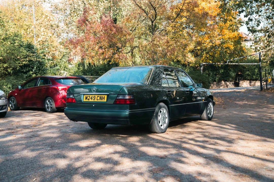 1994 Mercedes-Benz W124 E-Class - Image 7 of 30