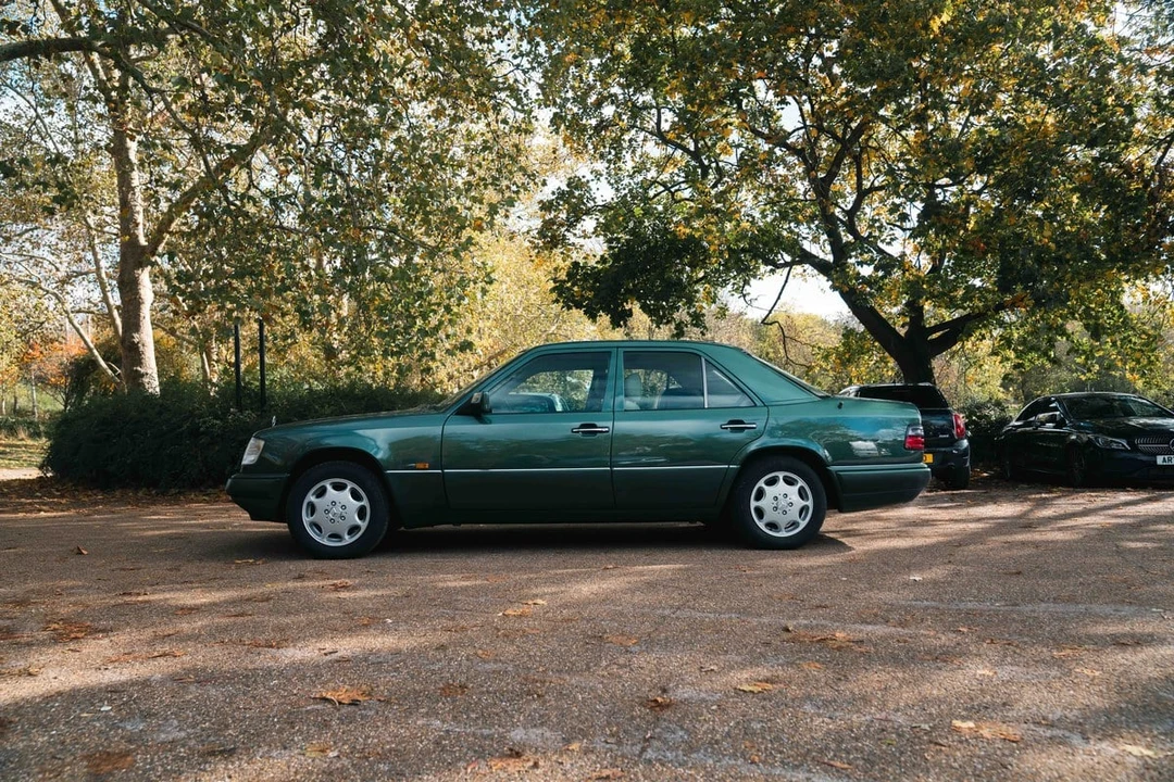 1994 Mercedes-Benz W124 E-Class - Image 5 of 30