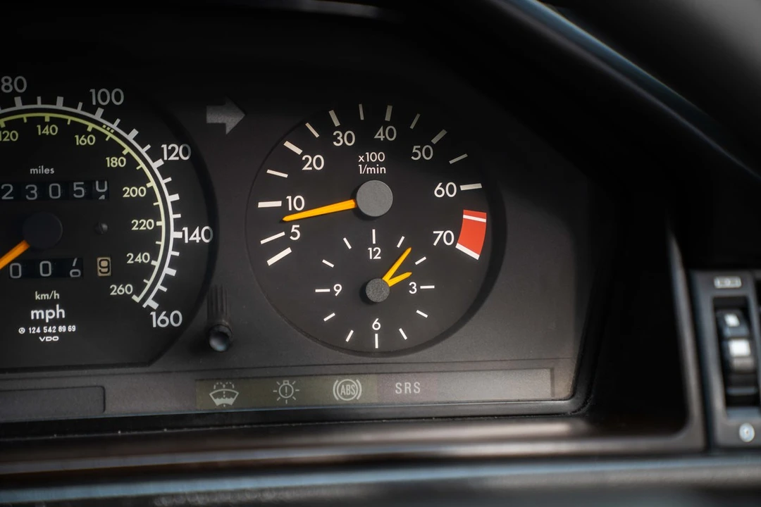 1994 Mercedes-Benz W124 E-Class - Image 30 of 30