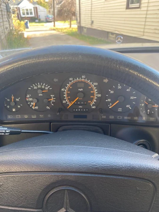 1994 Mercedes-Benz W140 S-Class - Image 10 of 10