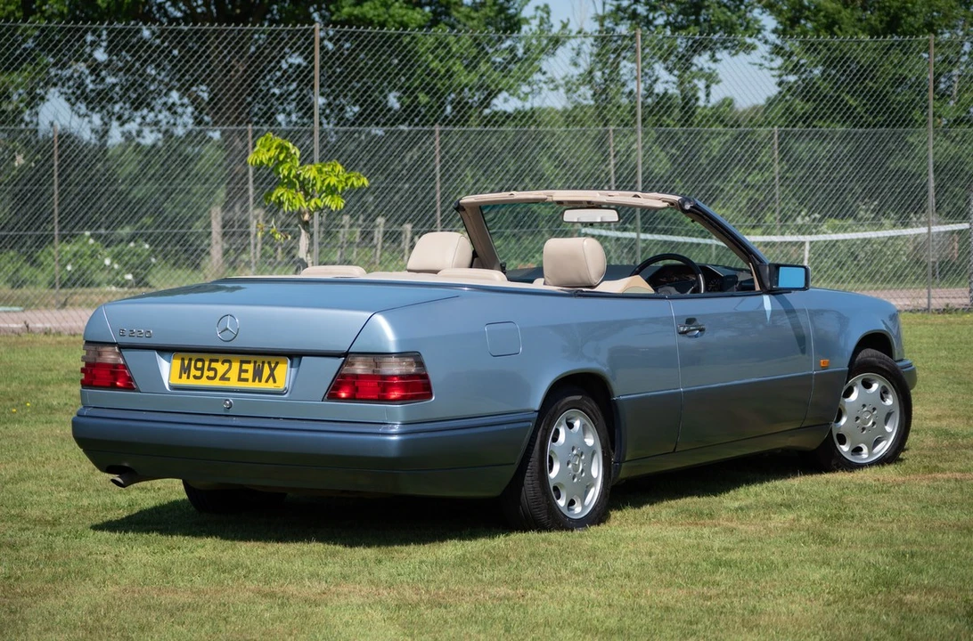 1994 Mercedes-Benz W124 E-Class - Image 23 of 30