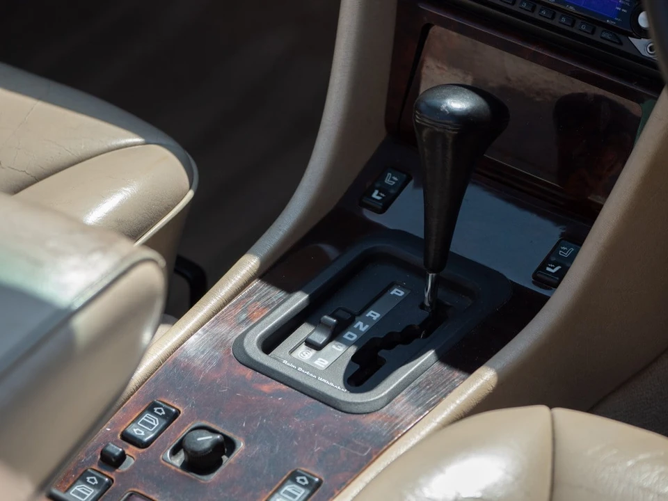 1994 Mercedes-Benz W124 E-Class - Image 6 of 30