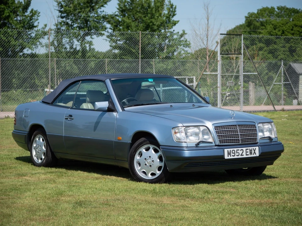1994 Mercedes-Benz W124 E-Class - Image 25 of 30