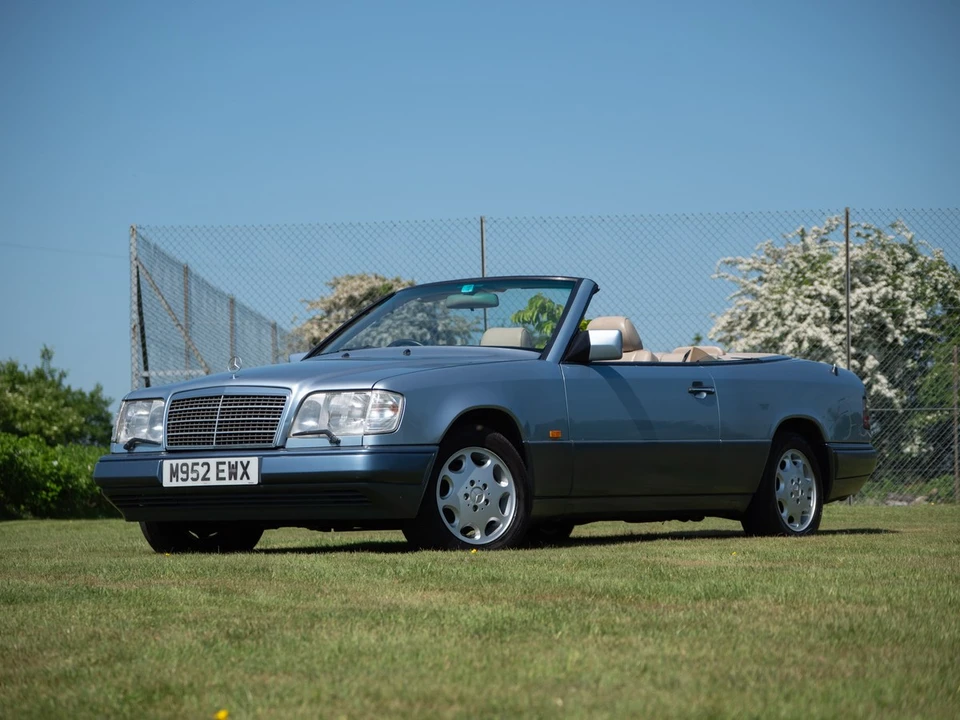 1994 Mercedes-Benz W124 E-Class - Image 14 of 30