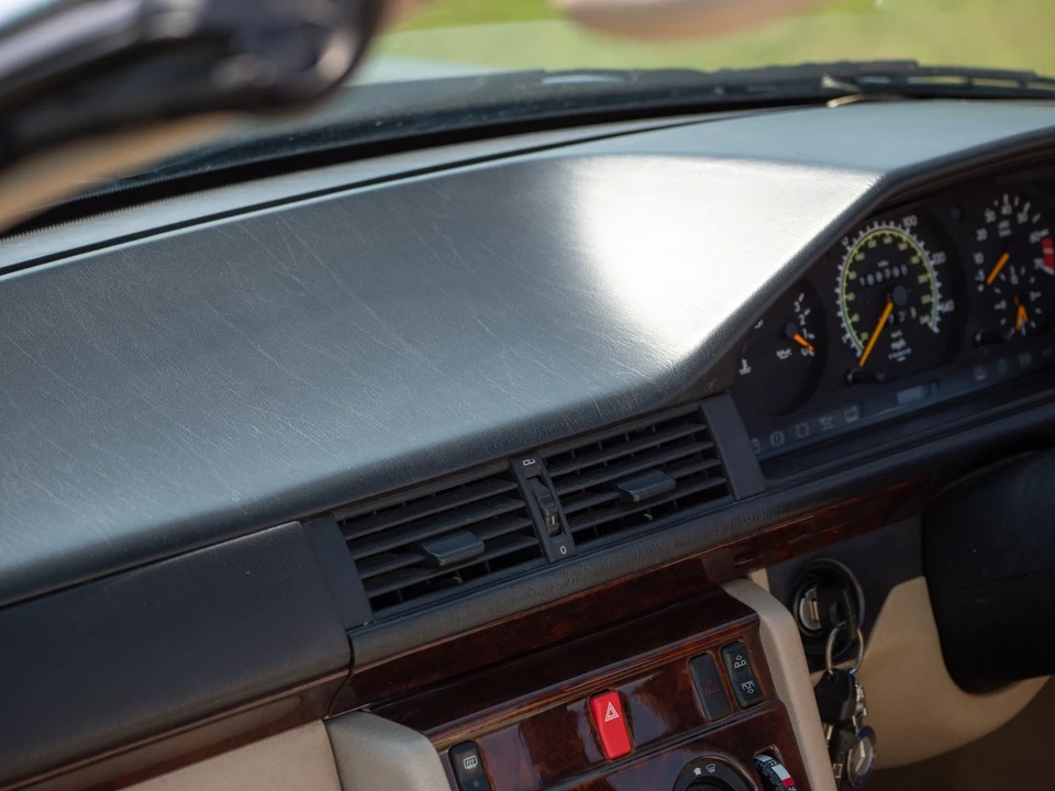 1994 Mercedes-Benz W124 E-Class - Image 15 of 30