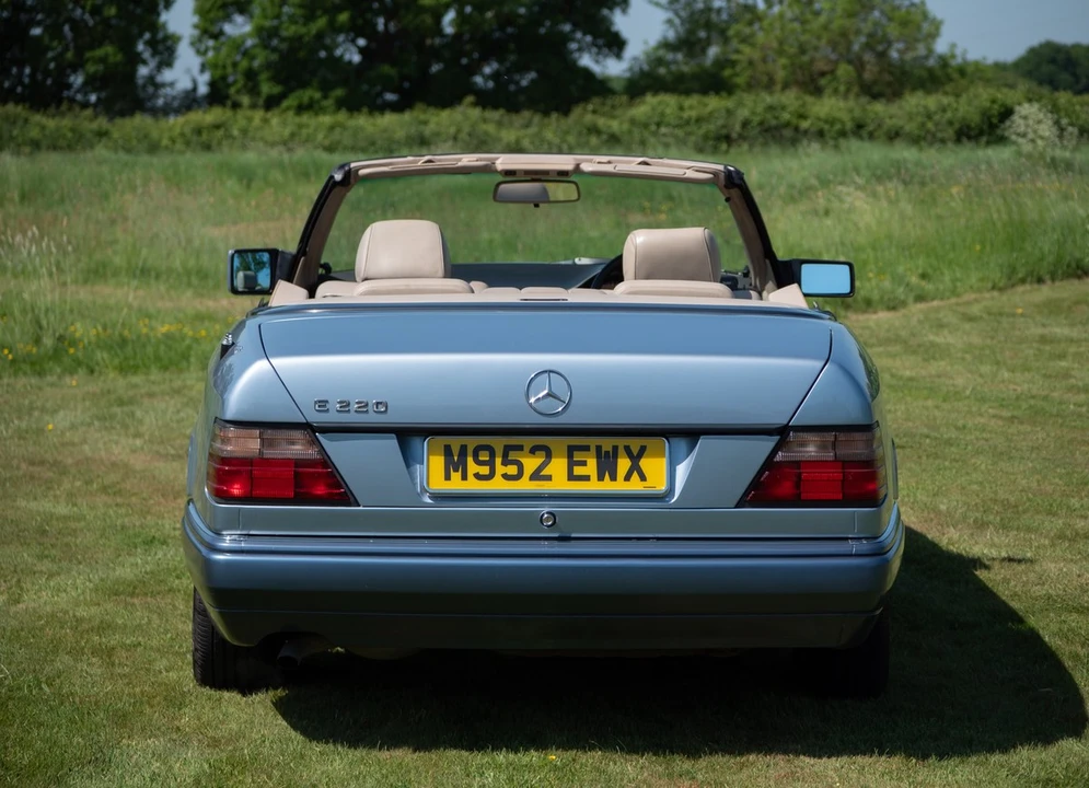 1994 Mercedes-Benz W124 E-Class - Image 20 of 30