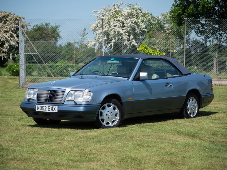 1994 Mercedes-Benz W124 E-Class - Image 27 of 30