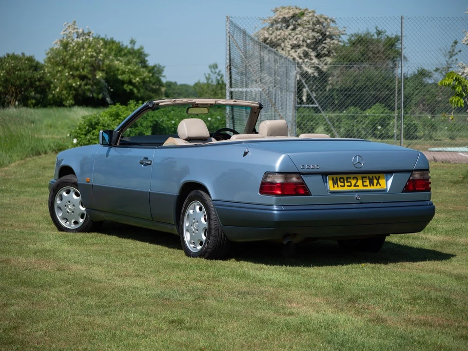 1994 Mercedes-Benz W124 E-Class - Image 18 of 30