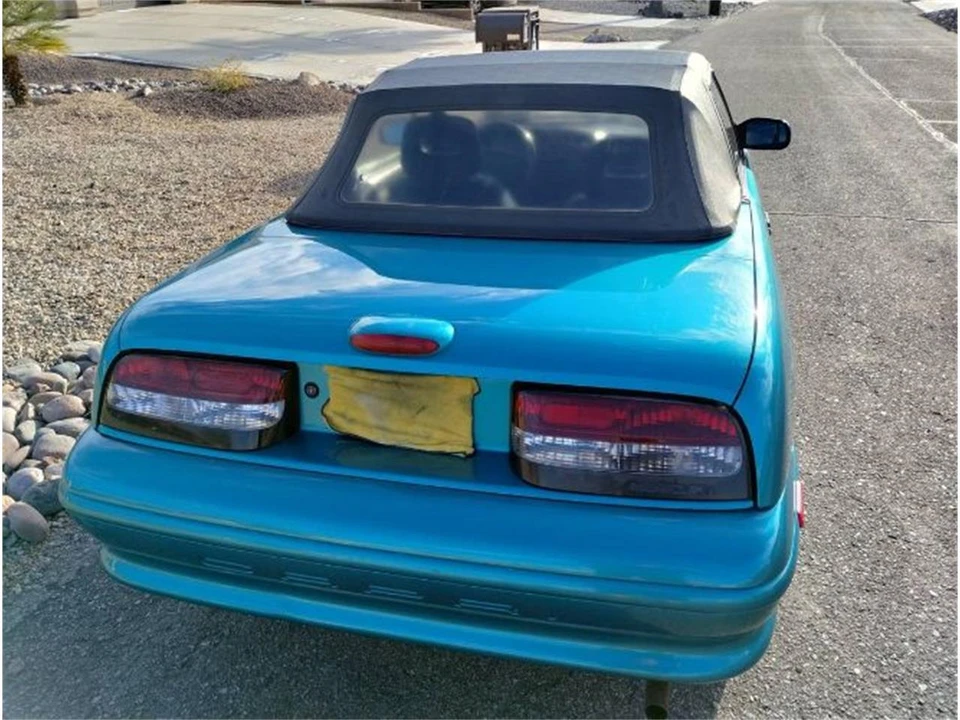 1994 Mercury Capri - Image 16 of 25