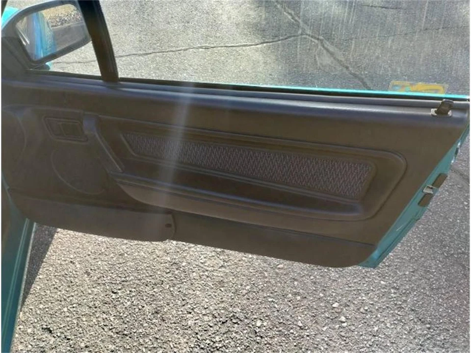 1994 Mercury Capri - Image 6 of 25