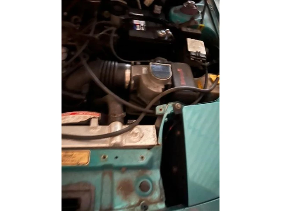 1994 Mercury Capri - Image 12 of 21