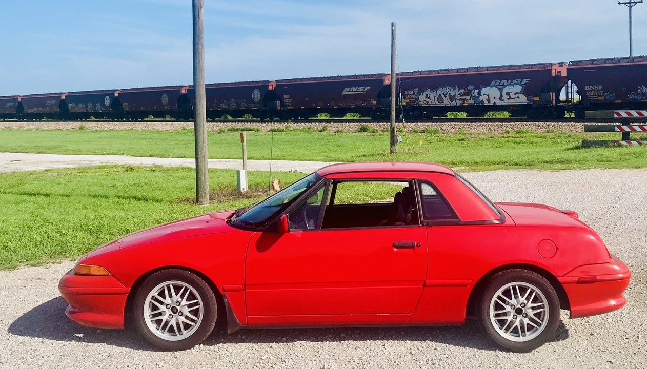 1994 Mercury Capri - Image 18 of 20