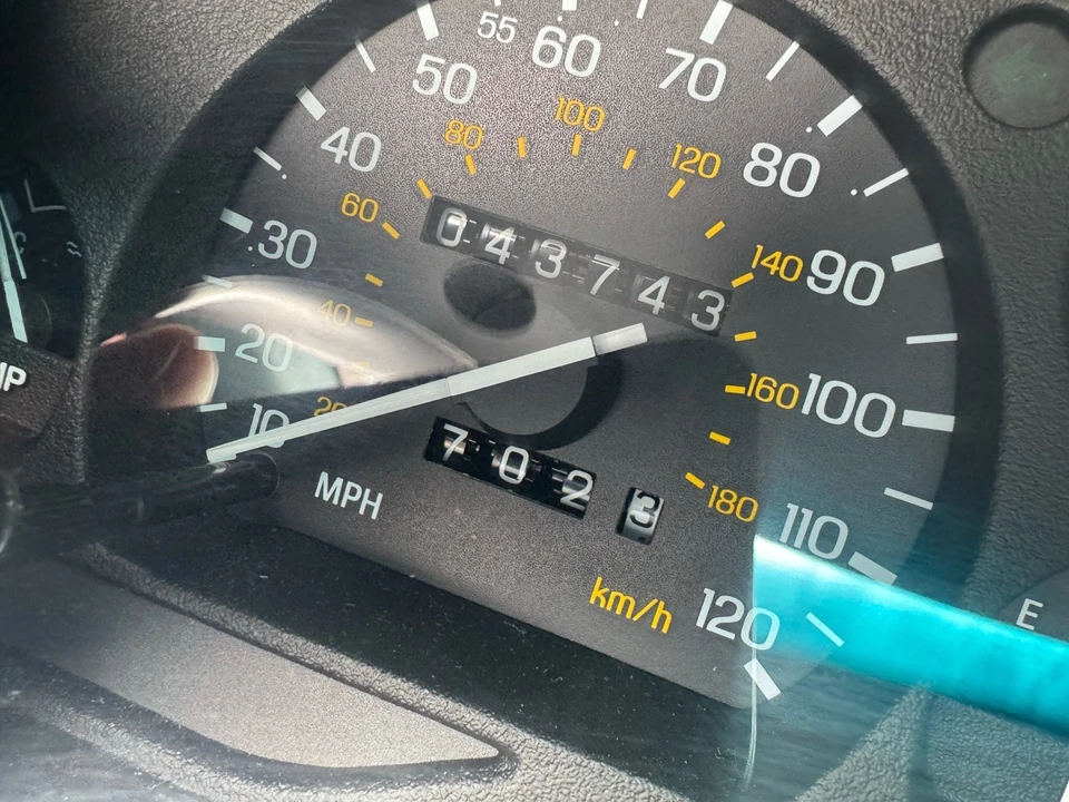 1994 Mercury Cougar 4th+ Gen - Image 12 of 15
