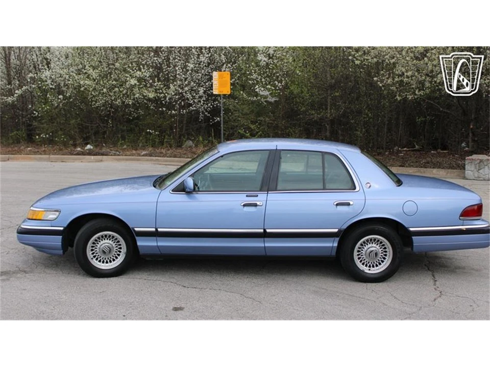 1994 Mercury Grand Marquis - Image 26 of 31