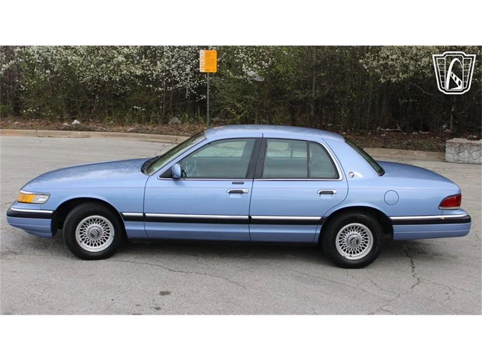1994 Mercury Grand Marquis - Image 27 of 31