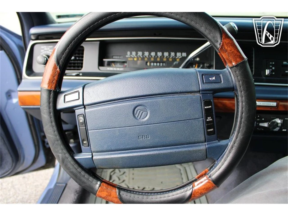 1994 Mercury Grand Marquis - Image 9 of 31