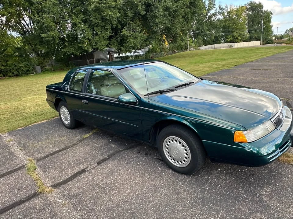 1994 Mercury Cougar 4th+ Gen - Image 2 of 10