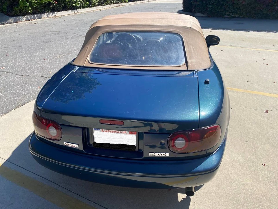 1994 Mazda NA MX-5 Miata - Image 2 of 12