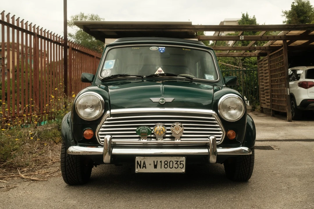 1994 Mini Mini Mark VI - Image 2 of 30
