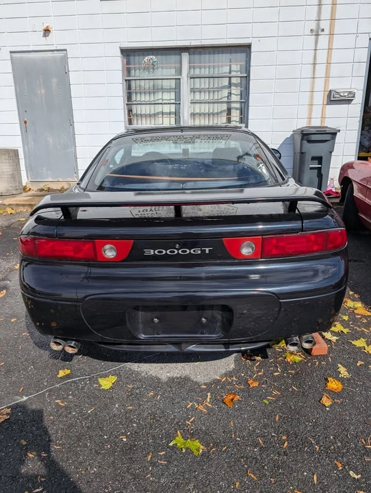 1994 Mitsubishi 3000GT Series 2 - Image 2 of 10