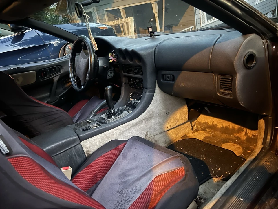 1994 Mitsubishi 3000GT Series 2 - Image 8 of 24