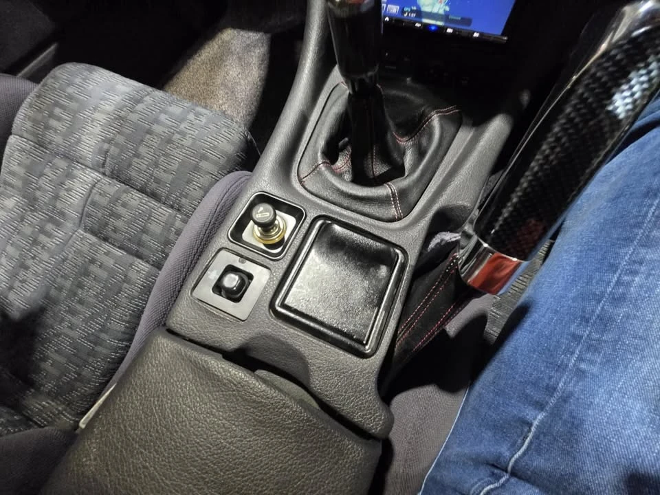 1994 Mitsubishi 3000GT - Image 11 of 12