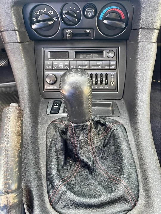 1994 Mitsubishi 3000GT Series 2 - Image 8 of 13