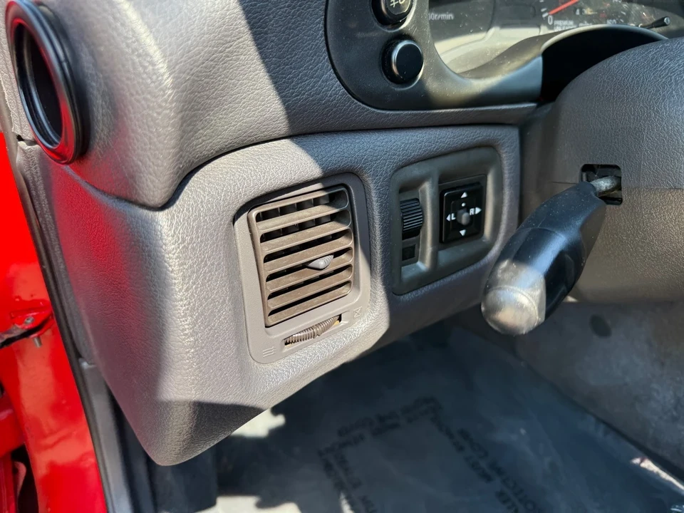 1994 Mitsubishi 3000GT Series 2 - Image 15 of 21