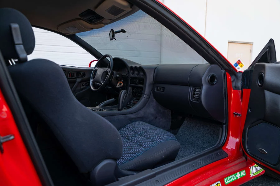 1994 Mitsubishi 3000GT Series 2 - Image 16 of 28