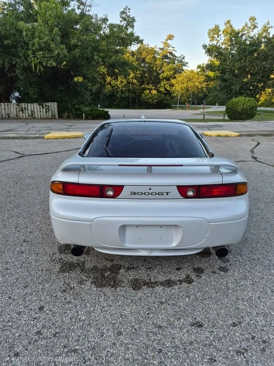 1994 Mitsubishi 3000GT Series 2 - Image 2 of 6