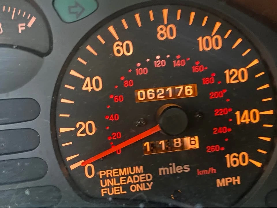 1994 Mitsubishi 3000GT Series 2 - Image 9 of 11